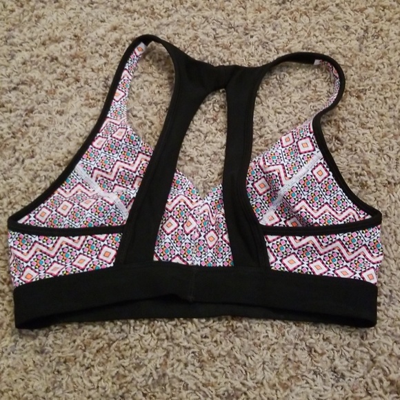 Victoria Secret sports bra - Picture 2 of 2